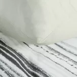 Pościel z mikrowłókna 140x200 VERANO 3 biała grafitowa wzór w pasy  Design 91 - 3