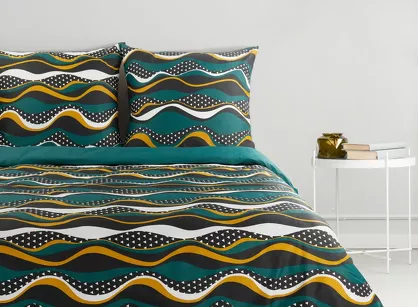Pościel satynowa 220x200 NIKA 50 morska z musztardowym falującym wzorem z kolekcji Nova Print