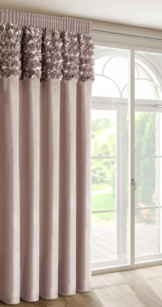 Zasłona na taśmie 140x270 ROSES 13 Eva Minge welwetowa pudrowa aplikacja róż 3D