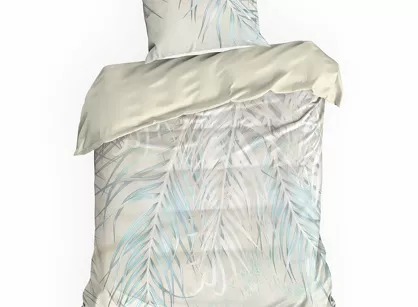 Pościel z satyny 140x200 PREMIUM 26 beżowa z wzorem miętowych liści palm z kolekcji Premium