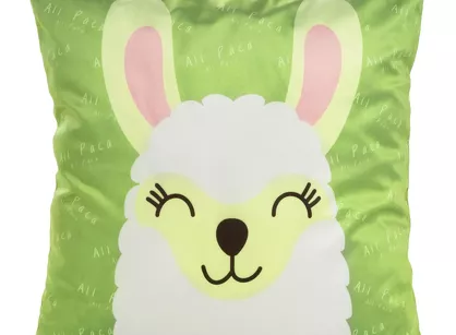 Poszewka welwetowa 45x45 KIDS 2C dziecięca zielona z wzorem alpaki