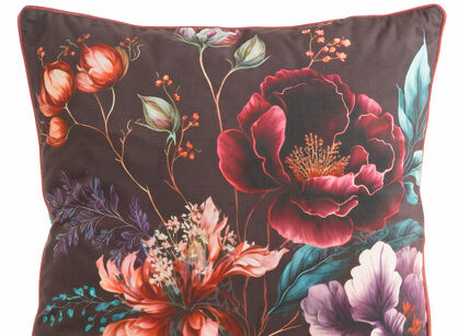 Poszewka welwetowa 45x45 VELVET 18 bordowa z designerskim wzorem kwiatowym obszyta lamówką