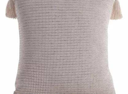 Poszewka płócienna 45x45 BOHO 3 kremowa srebrna z ozdobnymi chwostami