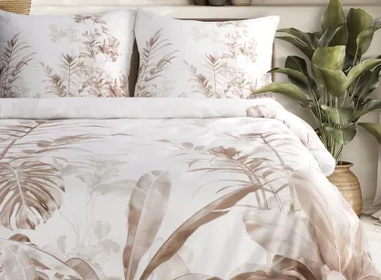Pościel satynowa 140x200 PREMIUM 25 biała z wzorem egzotycznych brązowych liści z kolekcji Premium