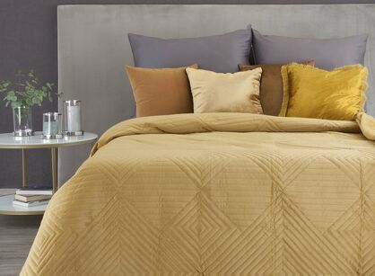 Narzuta welwetowa 220x240 SOFIA 2 miodowa pikowana w geometryczny wzór