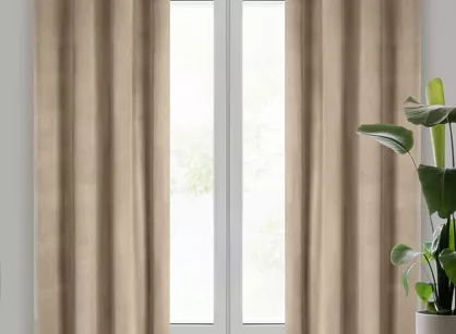 Zasłona na przelotkach 140x250 MELANIE welwetowa ciemny beż o aksamitnej strukturze
