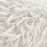 Poszewka 45x45 ADORE biała z miękiego futerka - 2