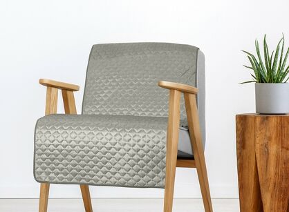 Narzuta na fotel welwetowa 70x160 DIMON srebrna pikowana w geometryczny wzór