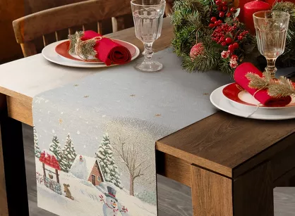 Bieżnik świąteczny 40x100 1163 gobelinowy popielaty z motywem zimowym i połyskującą złotą nicią