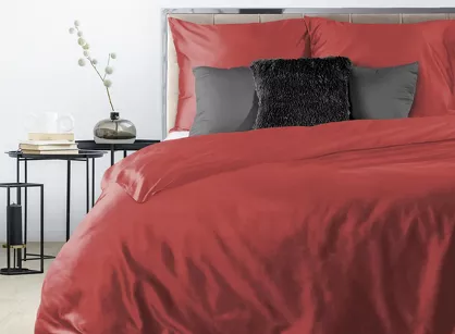 Pościel satynowa 140x200 NOVA 3 jednokolorowa gładka czerwona