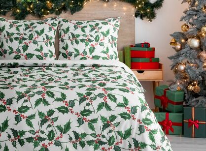 Pościel świąteczna 220x200 TORI biała zielona z motywem ostrokrzewu z mikrowłókna