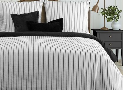 Pościel satynowa 220x200 RAYA biała czarna w paseczki