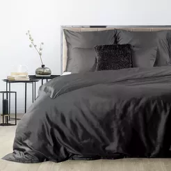 Pościel satynowa 220x200 DINA jednokolorowa gładka czarna z kolekcji Diva Line