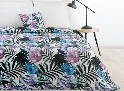 Narzuta pikowana 200x220 MALIBU biała z nadrukiem ciemno zielonych egzotycznych liści Design 91