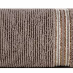 Ręcznik 70x140 FILON jasny brąz zdobiony bordiurą w prążki z połyskującą srebrną nicią