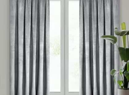 Zasłona gotowa na taśmie 140x270 MELANIE welwetowa srebrna o aksamitnej strukturze