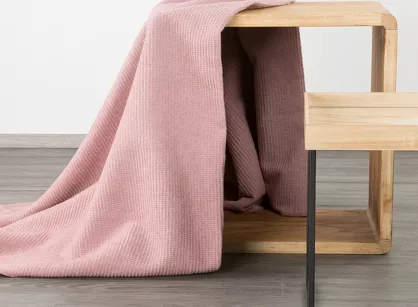 Koc bawełniany 200x220 AMBER pudrowy o strukturze wafla Design 91