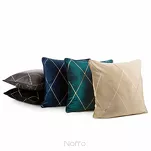 Poszewka welwetowa 45x45 MARGO Pierre Cardin srebrna zdobiona srebrnym haftem w romby z wypustką na brzegach - 2