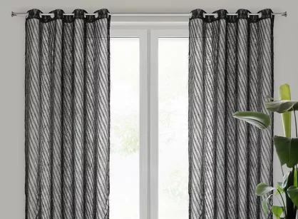 Zasłona na przelotkach 140x250 LAUREL czarna przetykana błyszczącą moherową nicią