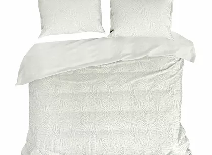 Pościel welwetowa 220x200 FLANO kremowa z tłoczonym wzorem w jednolitym kolorze z kolekcji NOVA