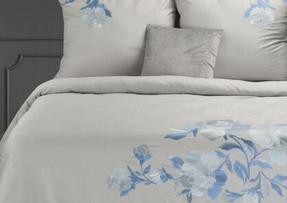 Żegnaj plamy: Domowe sposoby na czystą i nieskazitelną pościel